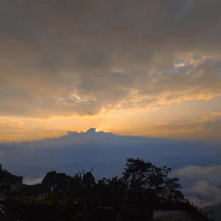 다르질링 Hidden Monkey Backpackers, Railway Station, Darjeeling 호스텔 외부 사진